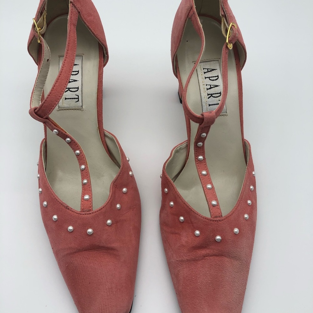 Apart Impressions pink suede heels with pearls